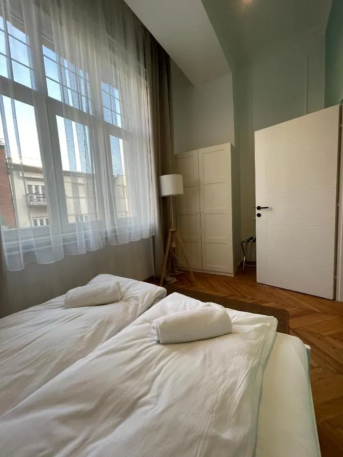 Flower Apartment Budapest Hungary